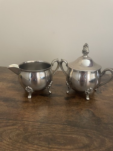 Vintage ornate footed silver - ornate,