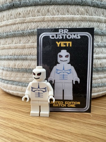 Customs yeti lego minifig - customs,