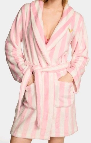 Nwt victoria secret - secret, m/l