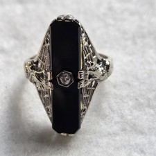 14k White Gold Onyx Ring With