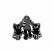 NEWCASTLE UNITED ENAMEL PIN