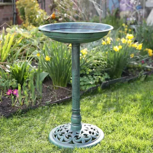 Bird bath feeder traditional - &,