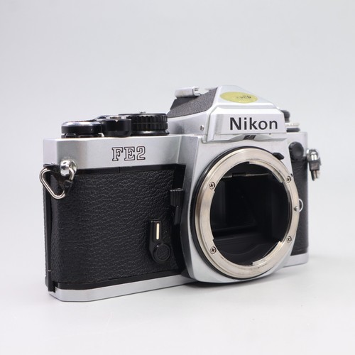 Nikon fe2 35mm film camera - film,