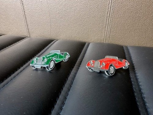 Morgan car lapel pin badge - car,