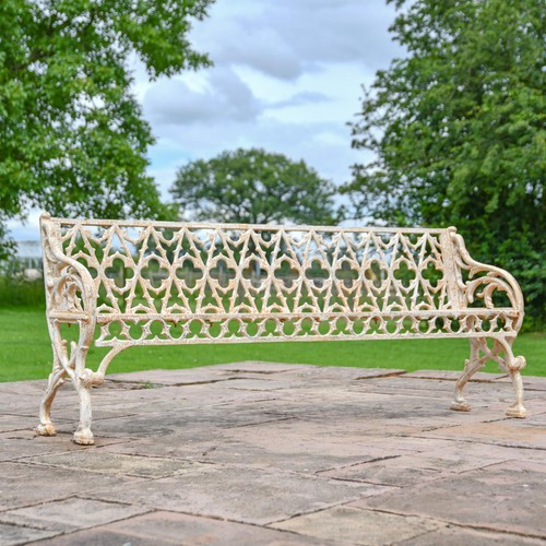 Antique cream victorian - antique, victorian-themed