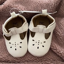 F&F Baby Girl White Shoes 3-6