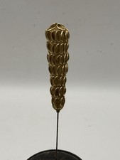 VINTAGE HAT PIN  (A838)