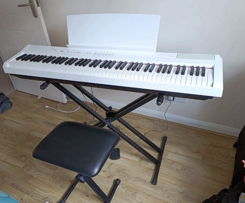 Yamaha 105 digital piano - yamaha,