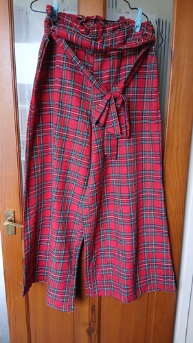 Tartan design trousers waist - design,