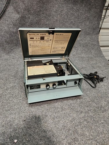 Argus 540 slide projector - 540,