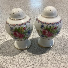 Royal Albert Petit Point Salt