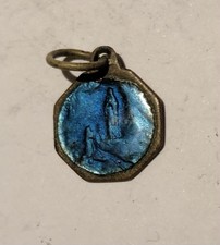 ST. Christopher LOURDES RELIGIOUS ANTIQUE OLD CATHOLIC PENDANT  Miraculous MEDAL