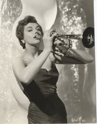 Genevieve 1953 kay kendall - genevieve,