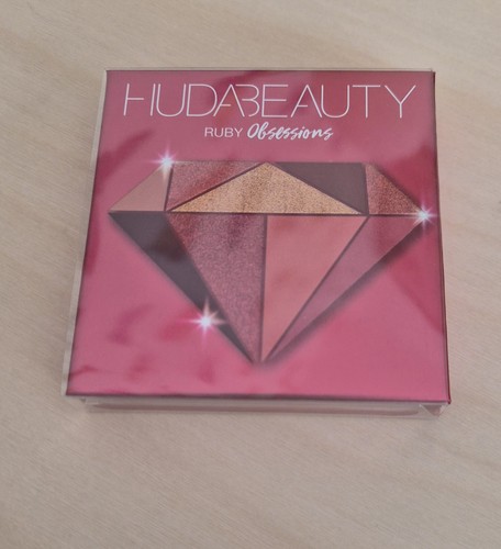 Huda beauty ruby obsession - ruby,