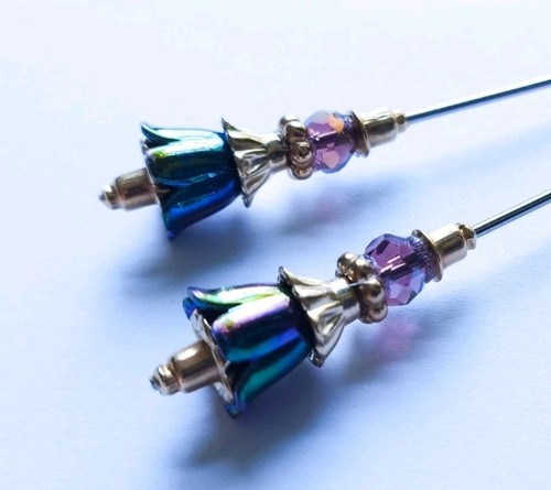 Long stick pins - 2x, pins/short