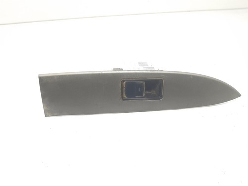 8481005070 rear window control