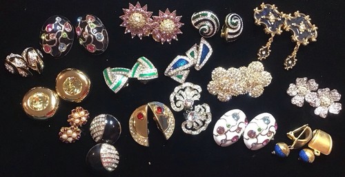 Vintage 80s 90s clip earring - vintage,