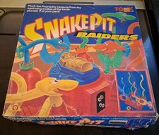 VINTAGE TOMY SNAKEPIT RAIDERS