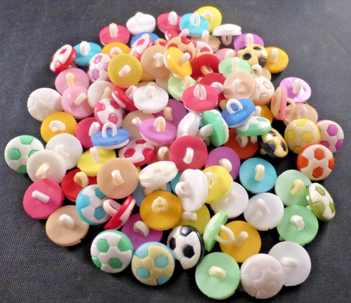 Plastic round footballs - round,