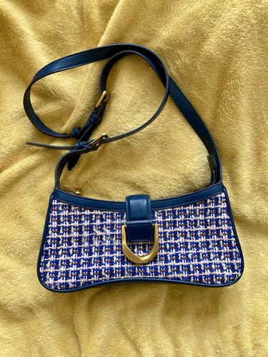 Charles keith navy leather - &,