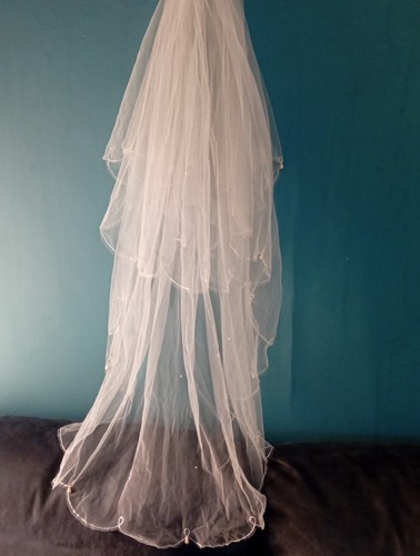 Ivory veil tier fingertip - veil, 2