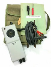 MILITARY VINTAGE BUNKER RADIO