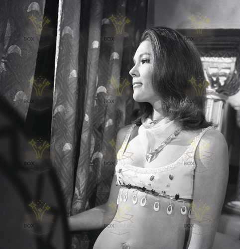 Rare diana rigg - rare, peel