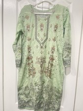 Salwar Kameez Pakistani