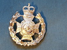 Staybright/anodised.The Notts/Derbys Sherwood ( Robin Hood ) Foresters cap badge