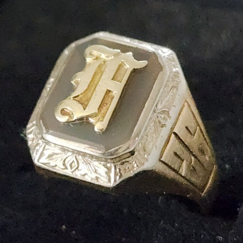 10k yellow gold - gold, signet