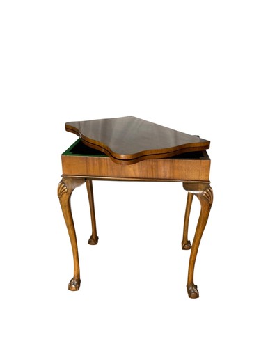George style walnut - george,