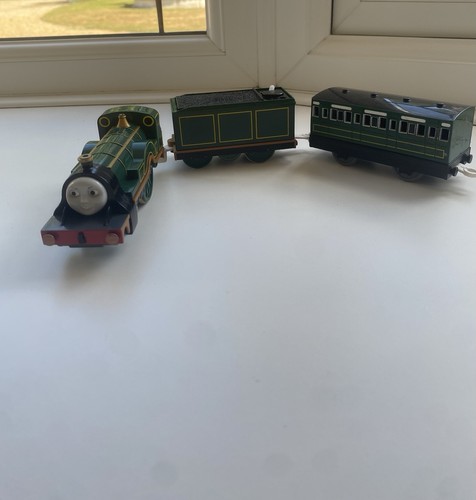 Thomas the tank engine - thomas,