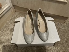 Silver Sparkle glittery Court