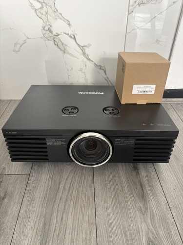 Panasonic ae3000e full - full, hd