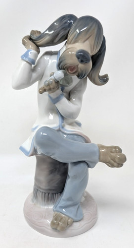 Lladro 1155 dog singer - dog,