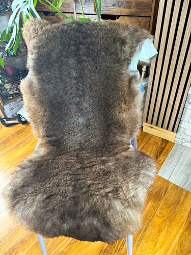 Beautiful sheepskin rug - rug, grey