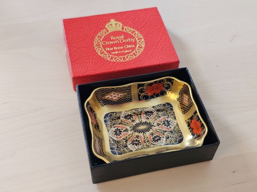 Royal crown derby imari - royal, 1128