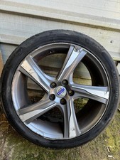 Volvo ixion wheel and tyre 18