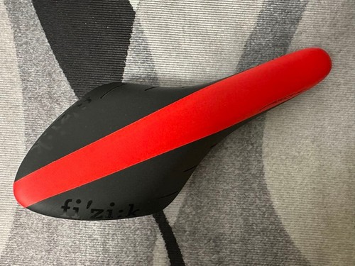 Fizik arione saddle - r7,