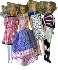 Bundle of 4 Vintage Fashion