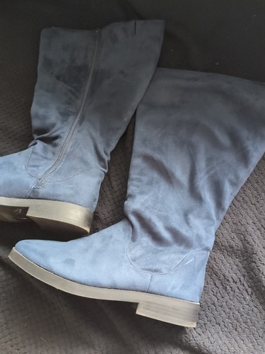Super curvy calf knee high - knee,