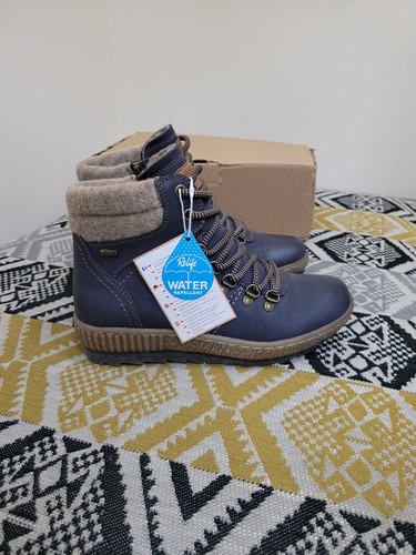 Bnib navy pavers - relife, r-tex