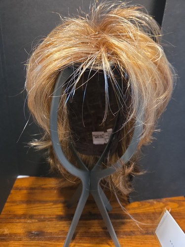 Raquel welch trend setter new - raquel,