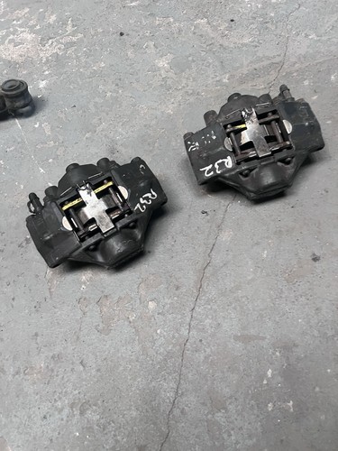 Rear pot brake pair calipers - 2,