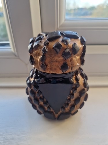 Decorated marmite jar - marmite,
