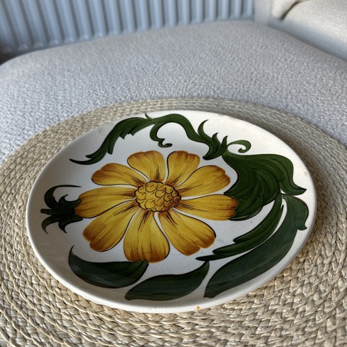 Wade flower wall plate - flower,