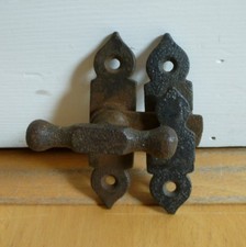 Vintage Cast Iron Traditional