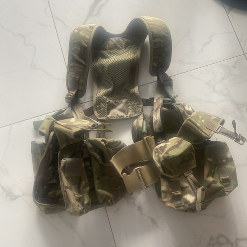 British army plce webbing set - ,