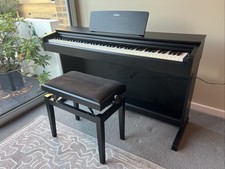 Yamaha Arius YDP 143 Digital Piano Black (incl. matching stool / book)