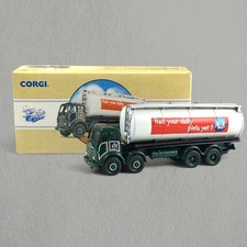Corgi 97951 Foden 8-Wheel Milk